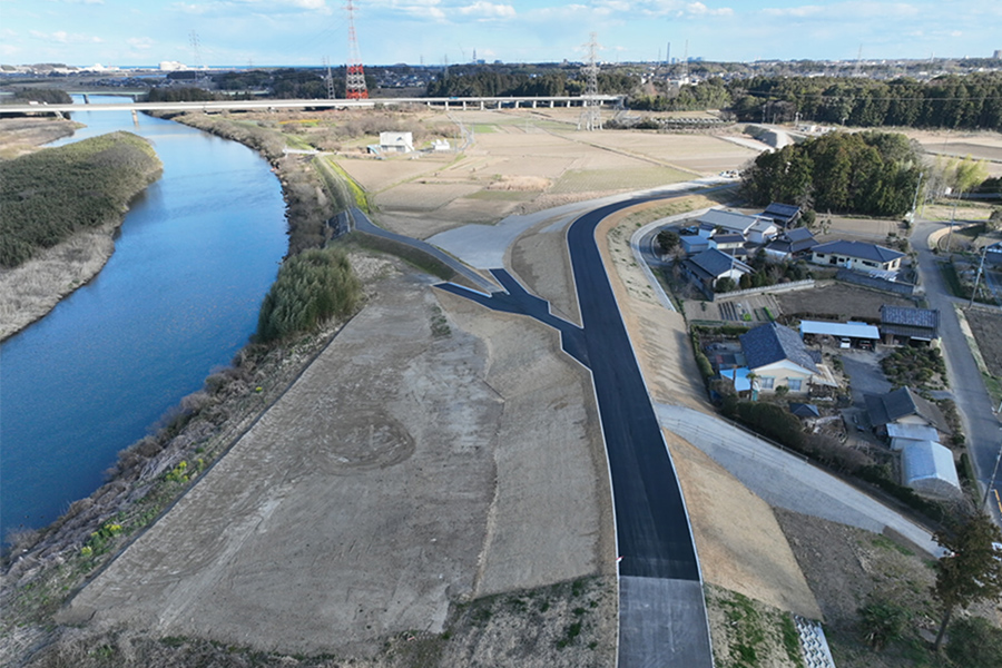 Ｒ４久慈川右岸本米崎地先築堤工事